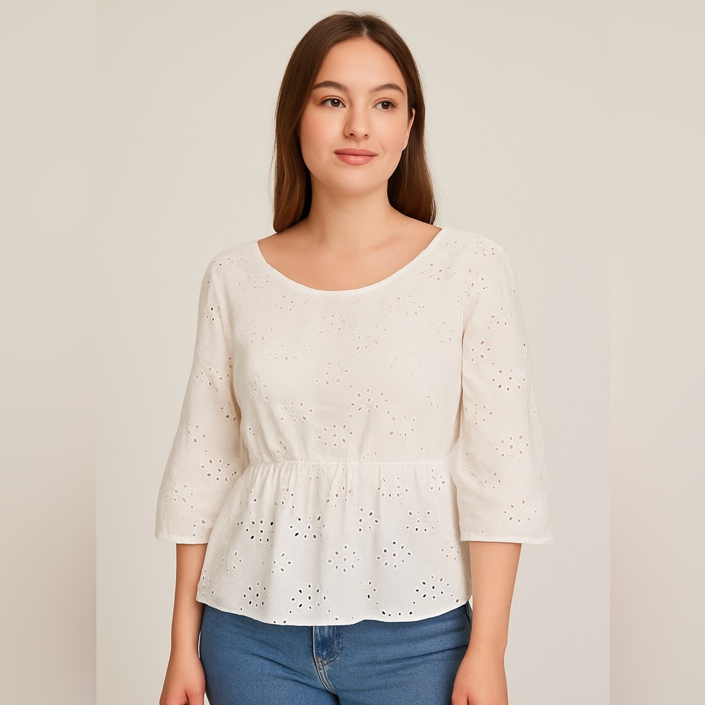 #66 White 100% cotton eyelet babydoll top with tie back